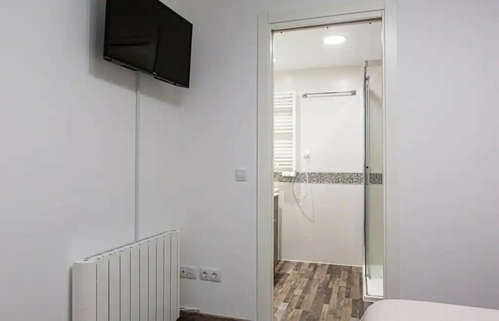 2Bedroom Duplex In Hortaleza Near Metro Мадрид Екстериор снимка